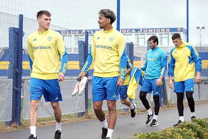 Kevin Zenón y Cristian Medina, dos de los jugadores de mejor rendimiento en Boca hasta el momento