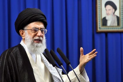 Khamenei ordenó mano dura contra los manifestantes