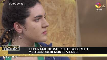 Chiara prestando atención al jurado, que le reclamó "no ser tan soberbia" a la hora de escuchar sus devoluciones.
