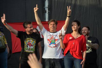 Kicillof cerró el acto de la Campaña de Lula en Argentina.
