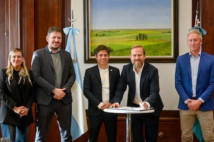 Kicillof con Granados en la Gobernación