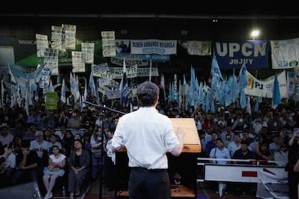 Kicillof en Jujuy llamó a construir un nuevo proyecto para Argentina.