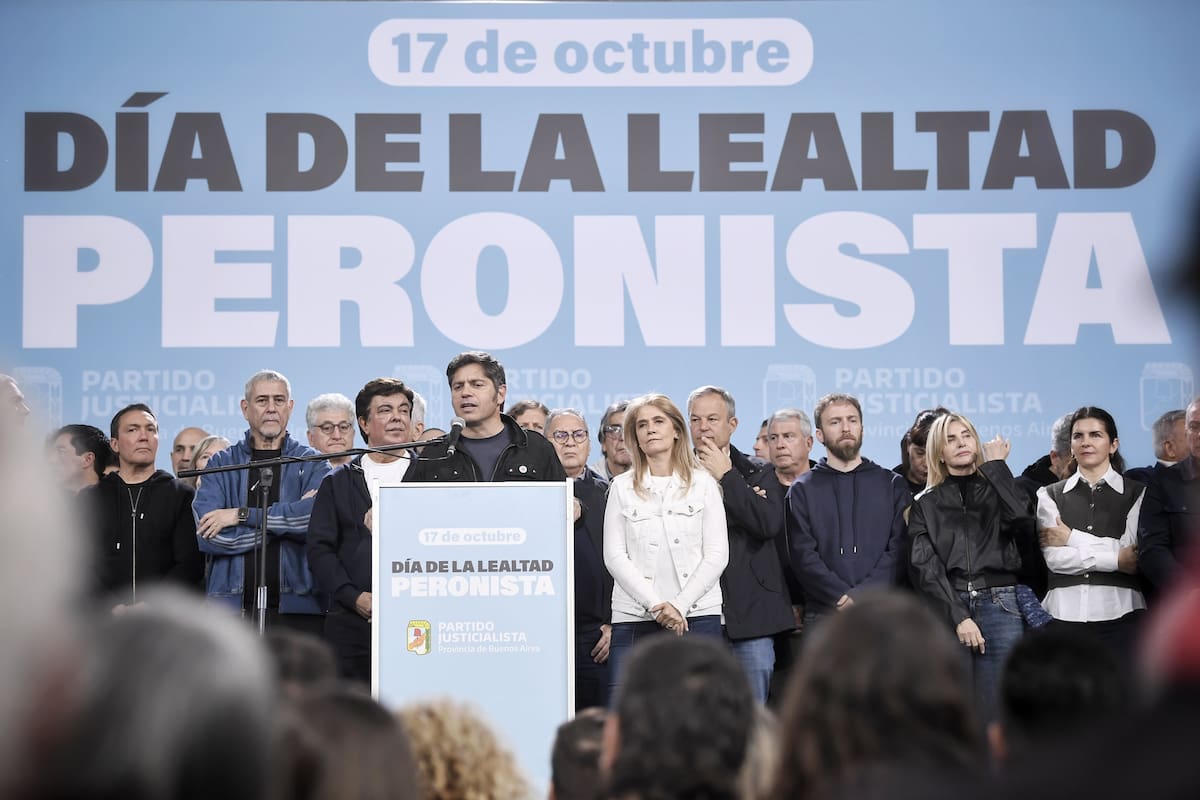 Peronismo celebra el Día de la Lealtad con reclamos por Cristina Kirchner e internas electorales