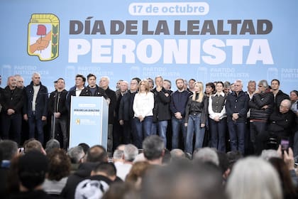 Kicillof encabezó el Día de la Lealtad junto a Magario y Espinoza en La Matanza