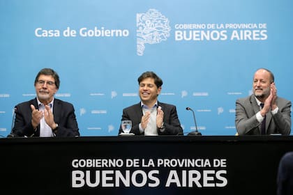 Kicillof, Sileoni e Insaurralde hoy, en la Casa de Gobierno de la provincia de Buenos Aires