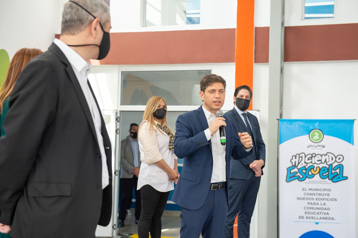 Kicillof, Trotta y Ferraresi inauguraron el edificio de la escuela primaria provincial N°31