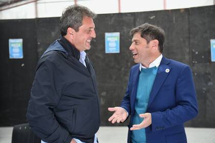 Kicillof y Massa en el acto de Cambaceres