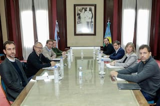 Los intendentes de Pro acusan a Axel Kicillof de retacearles obras públicas