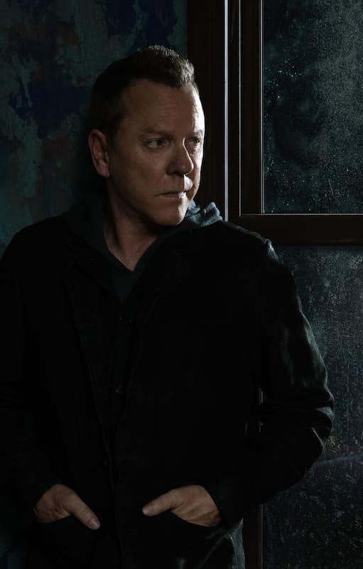 Kiefer Sutherland interpreta a John Weir en la serie de Paramount+