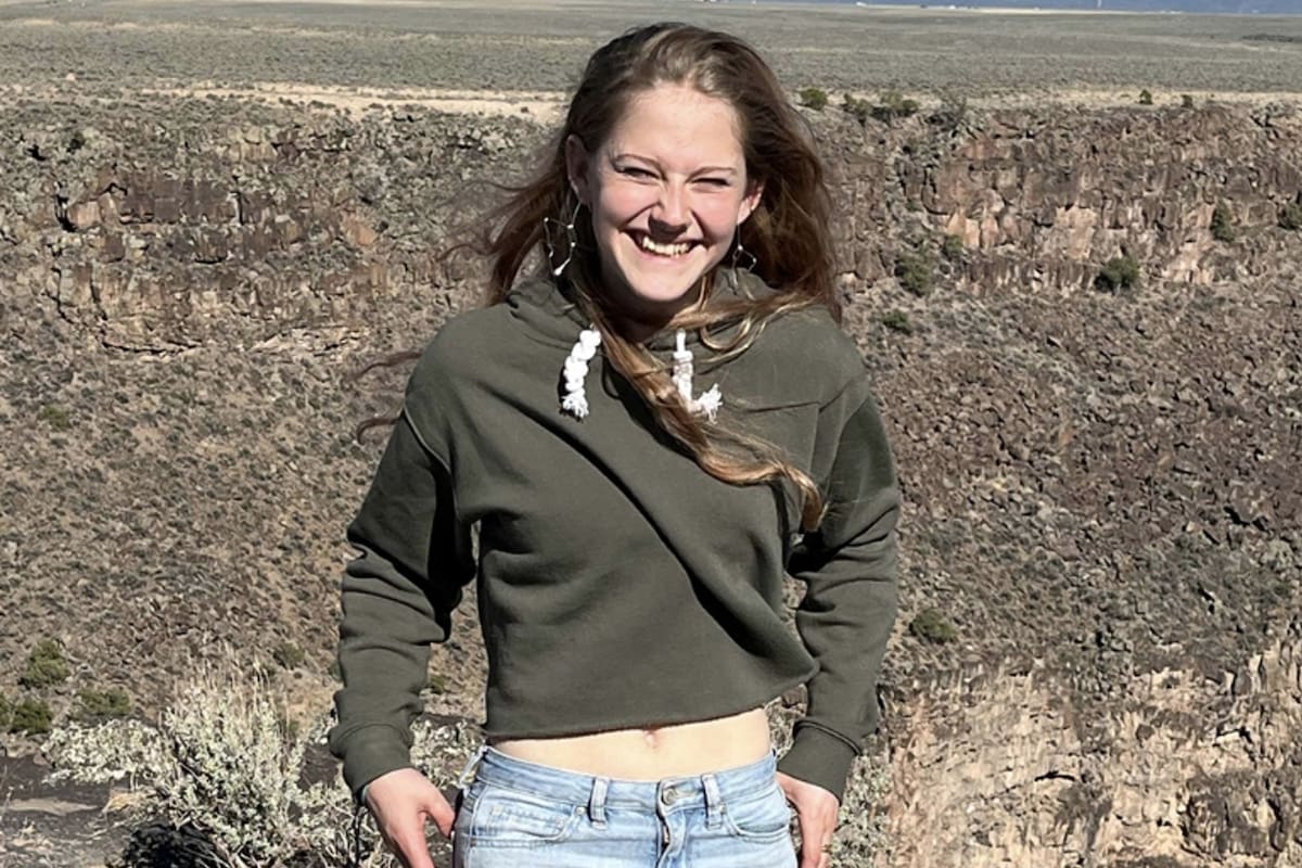 Kiely Rodni desapareció durante una fiesta en un campamento y la buscan incansablemente