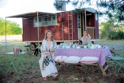 Kiki Gibelli y Sofía Zanelli en el espacio “La posada rodante”