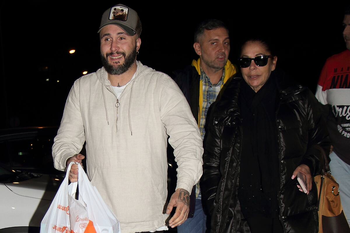 Kiko Rivera acusa a su madre, Isabel Pantoja, de engañarlo con la herencia de su padre