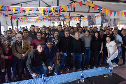 Kikuchi, Luayza y Cuervo, en un acto en Baradero, el 16 de septiembre