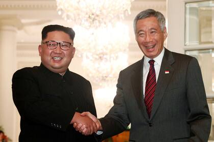 Kim Jong-un y el primer ministro de Singapur