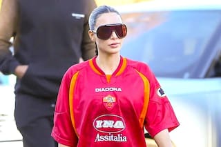 Hasta Kim Kardashian se sumó a la nueva moda urbana: las camisetas de fútbol y "el tesoro" de Manchester