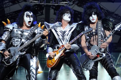 Kiss