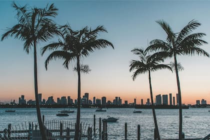 Kissimmee y Sanford ofrecen propiedades más asequibles que el centro de la ciudad de Orlando (Unsplash)