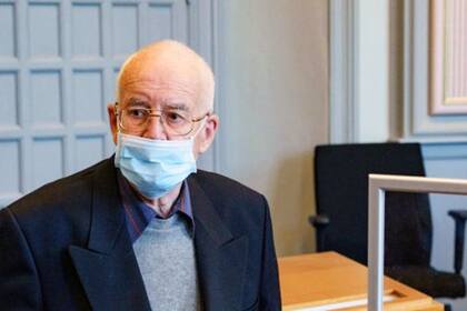 Klaus-Dieter F., el jubilado de 84 años que está siendo juzgado por acopiar un arsenal de la Segunda Guerra Mundial
