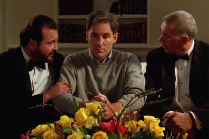 Kline, entre Kevin Dunn y Frank Langella