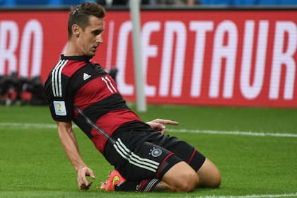 Miroslav Klose sostuvo sus marcas de goleador y más triunfos en Mundiales; con él no pudo Messi