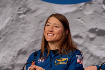 Koch se convirtió en la primera mujer en participar en una misión lunar de este tipo