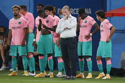Koeman apuntó contra Riqui Puig como un filtrador del vestuario
