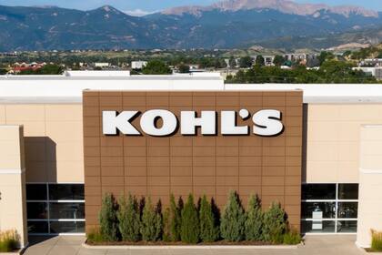 Kohl's posee casi 1100 tiendas en todo Estados Unidos y su historia data de 1962