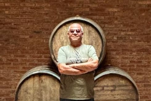 Descubrió yacimientos de petróleo, pero se enamoró de Mendoza y creó su propia bodega