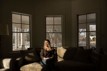 Kristin Cabot recibió a la periodista de The New York Times en la intimidad de su hogar en Rye. (Greta Rybus/The New York Times)