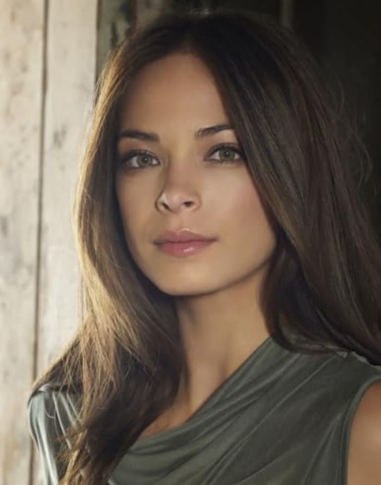 Kristin Kreuk, la actriz involucrada con una secta sexual que ahora apuesta por un regreso de alto perfil