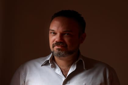 Kulfas es uno de los colaboradores más cercanos de Alberto Fernández