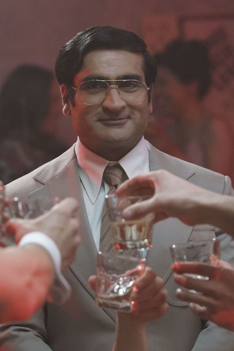 Kumail Nanjiani en la piel de Steve, creador del Chippendale