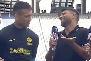 Kun Agüero admitió en la cara de Lautaro Martínez cuál es su favorito para la final