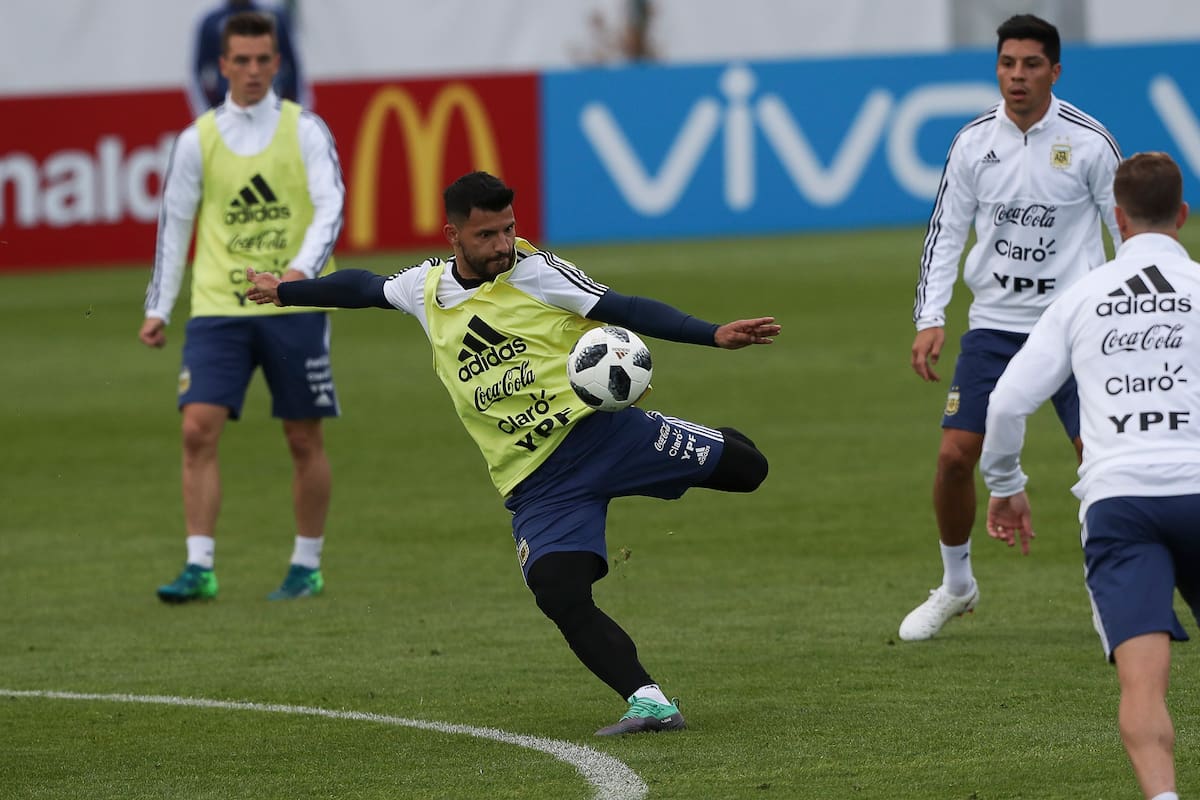 Kun Agüero, el centrodelantero elegido por Sampaoli en el debut