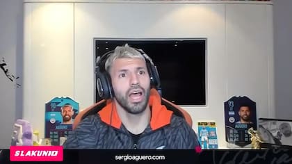 Kun Agüero, Neymar y un streamer español en una partida de Among Us
