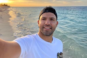 Kun Aguero se mantiene en contacto con sus fans a pesar de haberse retirado del fútbol, pero una inesperada falla tecnológica le causó problemas