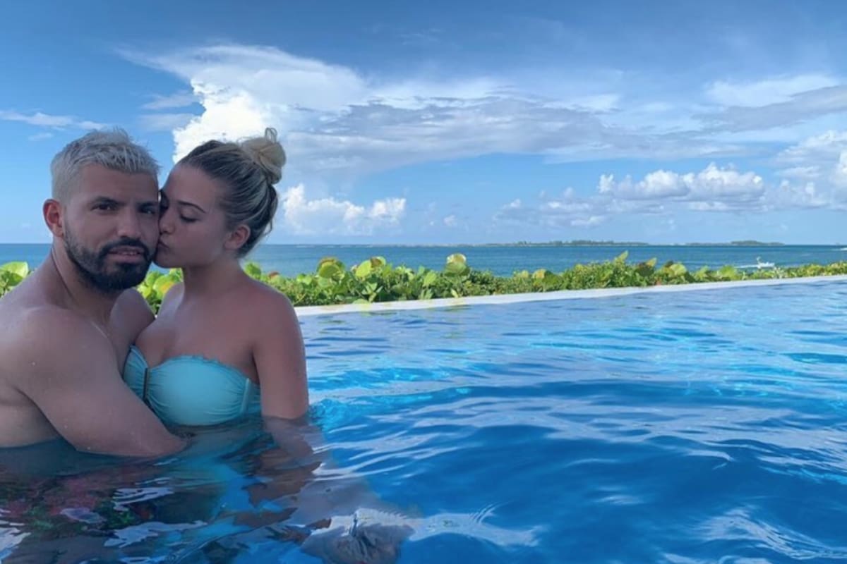 Kun Agüero y su novia Sofía Calzetti, de vacaciones. Crédito: Instagram