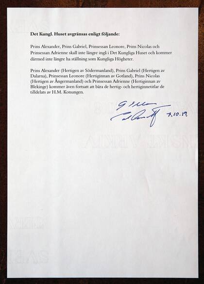 La casa real sueca circuló el edicto, firmado de puño y letra por el rey Carlos Gustavo.