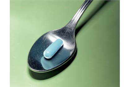 KUROPATWA Alejandro, Sin titulo, de la serie Coctel, 1996, Fotografía color, vintage print.