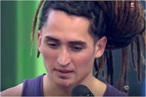Kuza, el actual campeón de las dominadas en Bienvenidos a Bordo