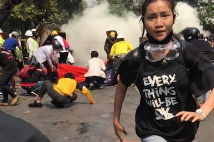 Kyal Sin, de 19 años, fue asesinada mientras participaba en una manifestación contra el golpe militar