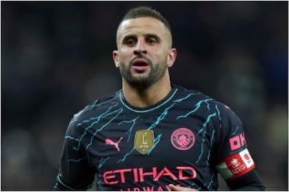 Kyle Walker quedó desalojado de sus dos mansiones por mantener una "doble vida"