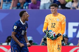 Se destacó ante Mbappé en el Mundial y se va a Francia: cuántos dólares le ingresarán a San Lorenzo