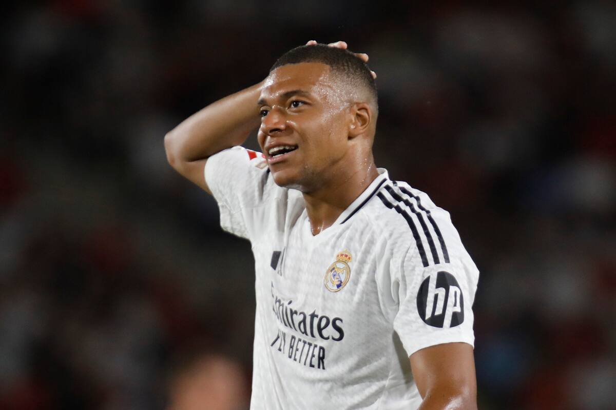 Kylian Mbappe del Real Madrid reacciona durante el 1 a 1 ante Mallorca en la liga española