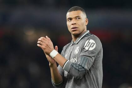 Kylian Mbappe denunció a PSG por acoso y tentativa de extorsión