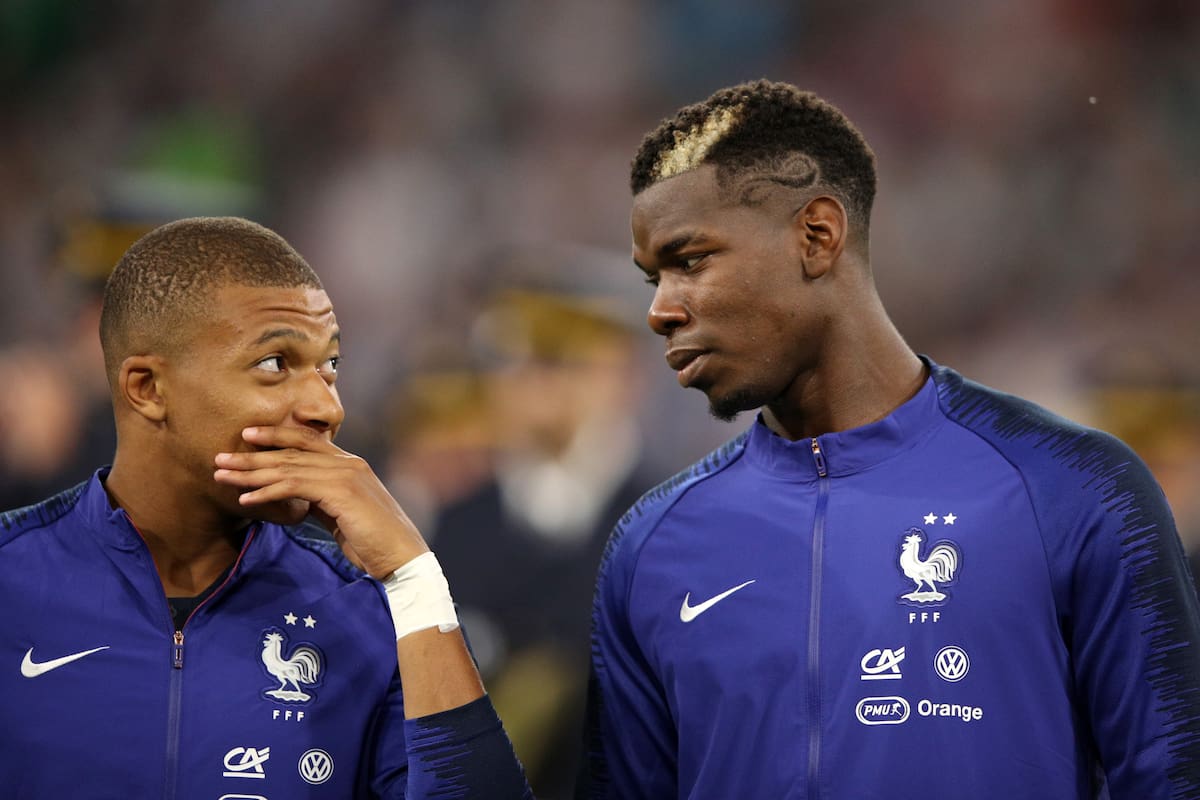 Kylian Mbappe of France y Paul Pogba, antes de un partido reciente de Francia