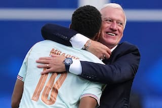 Francia juega mejor que todos y tiene a la figura del Mundial: despachó a Marruecos y Bono evitó la goleada