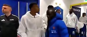 Nuevo episodio de tensión en Francia: el desplante de Mbappé a un compañero antes de un partido