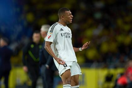 Kylian Mbappé ya convirtió goles con Real Madrid, pero aún no mostró su mejor versión