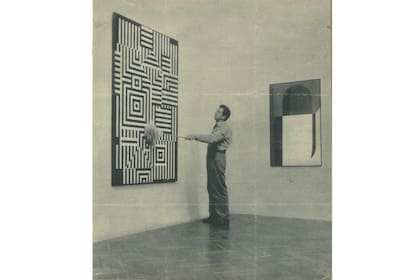 La muestra de Vasarely en el MNBA, en 1958